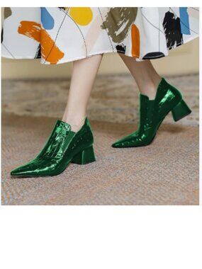 YDN Green Pointed Toe Ankle Boots Chunky Low Heel Booties Pull on Elastic Shoe